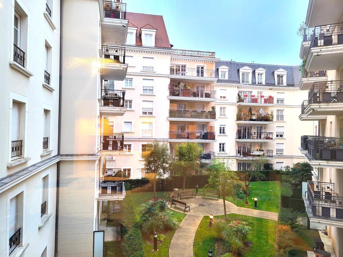 Apartamento Le Monumental Le Plessis-Robinson Exterior foto